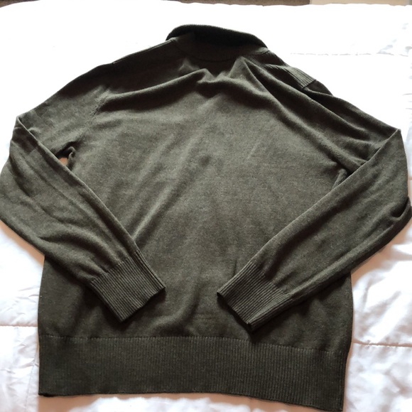 NWOT Banana Republic Sweater - Picture 2 of 3